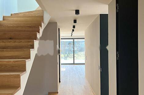 Квартира, состоящая из четырех комнат: 7