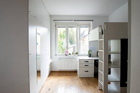 Дом, шахта: 8