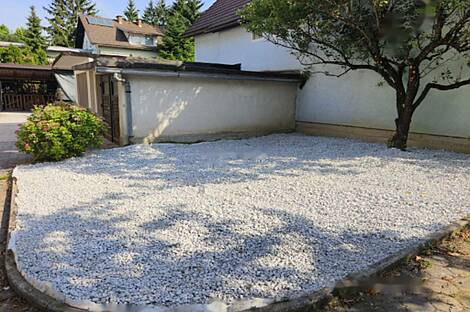 Дом Рудник, состоящий из двух частей.: 6