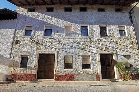 Жилище с террасой Новое Села вблизи Волчах: 1