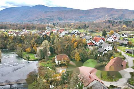 Здание, Яма-при-Дворе: 11