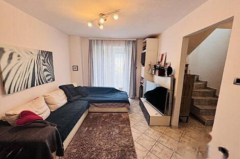 Драгонья, дом: 11