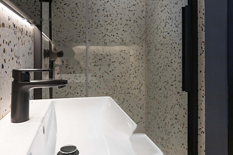 Здание в центре Пирана: 11