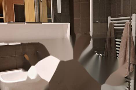 Дом, состоящий из более чем пяти комнат, расположен в Подутике.: 13