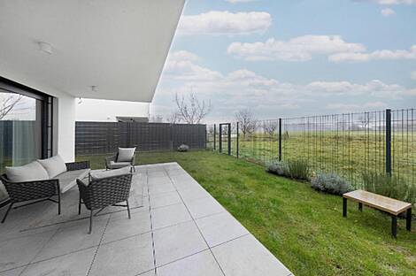 Дом с несколькими комнатами в Залоге: 20