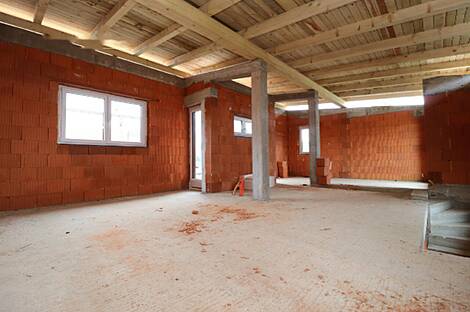 Дом Верхний Кашель, состоящий из двух квартир.: 2