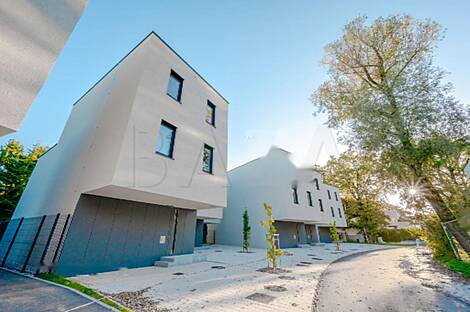 Любляна Вич дом с террасой: 1