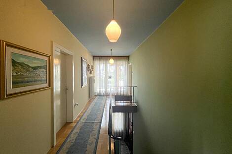 Дом, Вич, Любляна: 6