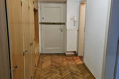 Трехкомнатная квартира в районе Бежиград: 3