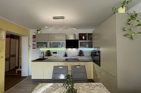 3-комнатная квартира в Лежриграде, включая гараж: 4