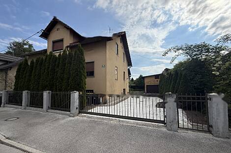 Квартира с двумя комнатами и садом: 8