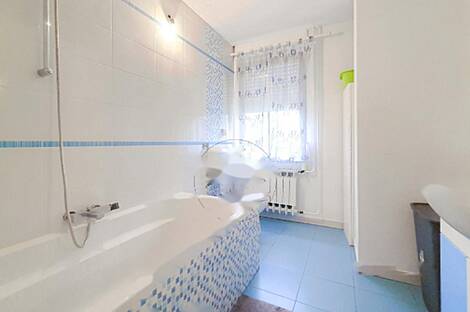 Дом на два этажа в Новой Любляне, район Бежиград.: 7