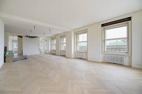 Трехкомнатный дом, Любляна, Центр: 2