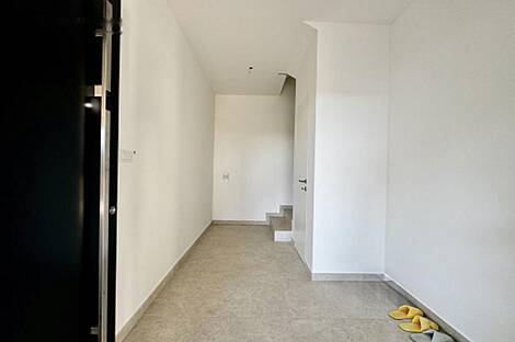 Квартира в Чрнуче с тремя комнатами: 9