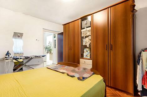 Дом на возвышенности Смарна: 10