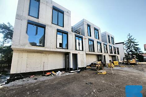 Дом с террасой Шишка Объект номер 7: 1