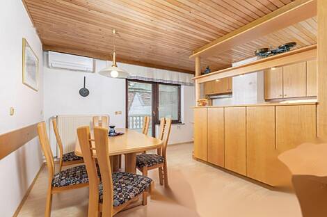 Дом на пересечении набережной Петковша и Трубаревой улицы: 7