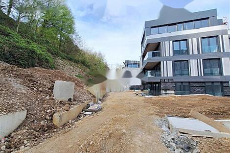 Трёхкомнатная квартира в центре: 2