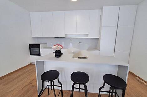 Трёхкомнатная квартира в центре: 6