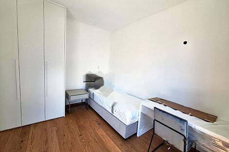 Трёхкомнатная квартира в центре: 10