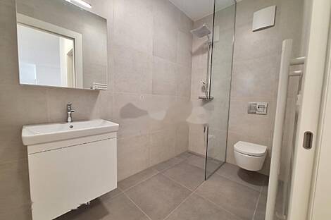 Трёхкомнатная квартира в центре: 11