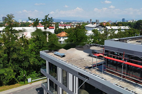 Центр Квартира 4 комнаты: 20