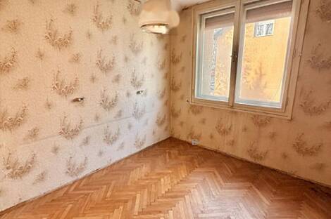 1.5-комнатная квартира в центре: 3