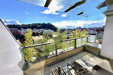 Квартира с четырьмя комнатами в центре: 1