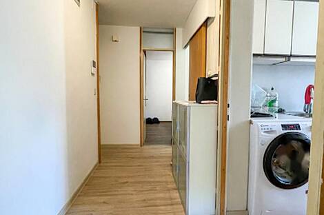 Двухкомнатная квартира в центре: 11