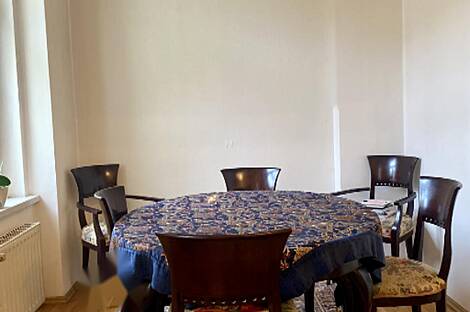 4-комнатная квартира, центр: 6