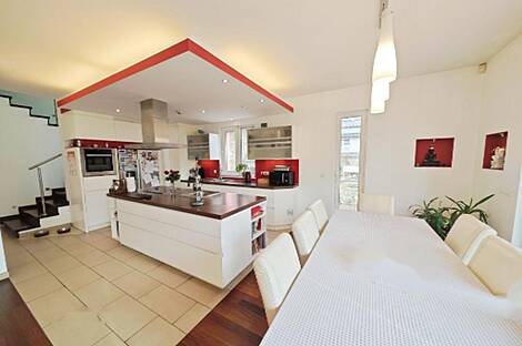 Любляна Бежиград, дом: 3