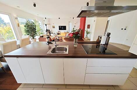 Любляна Бежиград, дом: 6