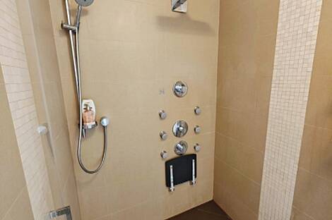 Любляна Бежиград, дом: 23