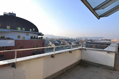 Многокомнатная квартира, расположенная в Мосте: 3