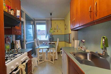 Квартира с тремя комнатами в районе Бежиград: 1