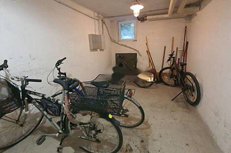 Квартира с тремя комнатами в районе Бежиград: 21