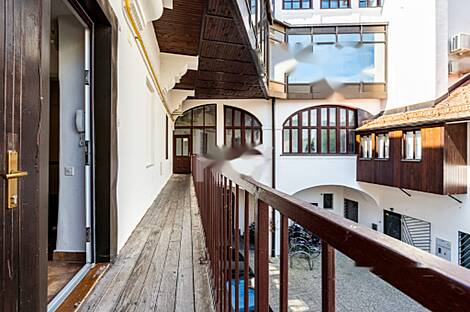 1-комнатная квартира в центре: 11