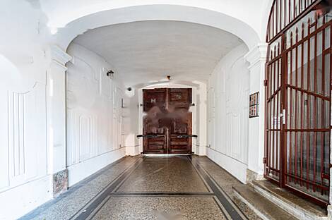 1-комнатная квартира в центре: 14