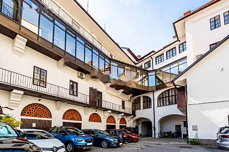 1-комнатная квартира в центре: 15