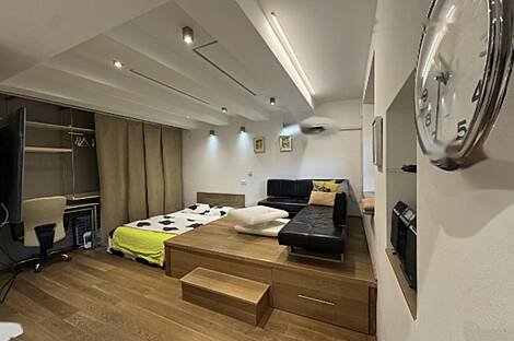 Квартира с двумя комнатами в центральной части города: 1