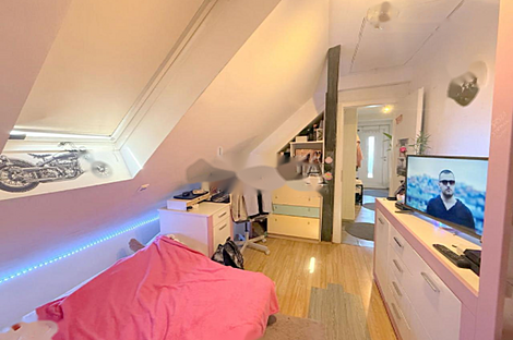 Любляна, район Мосте, дом.: 6