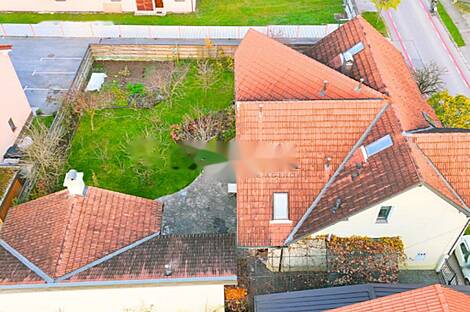 Жилище, Любляна Моше: 6