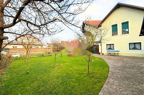 Жилище, Любляна Моше: 16