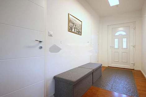 Дом-двойник Чрнуче: 4