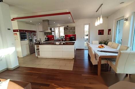 Жилище расположено за гостиницей Австрия Тренд: 3