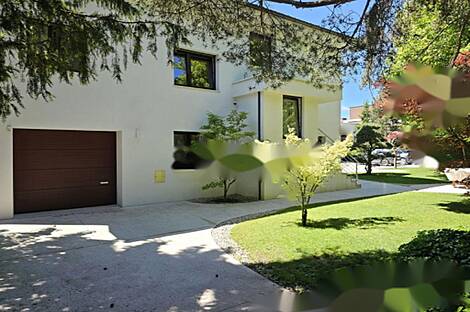 Дом, Вич, Любляна: 6