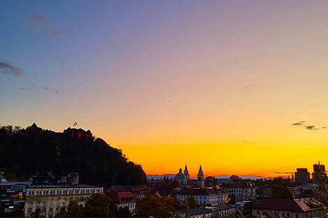 Апартаменты с 4-5 комнатами в центре Любляны.: 2