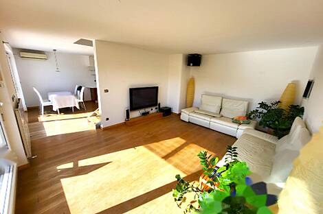 Апартаменты с 4-5 комнатами в центре Любляны.: 5