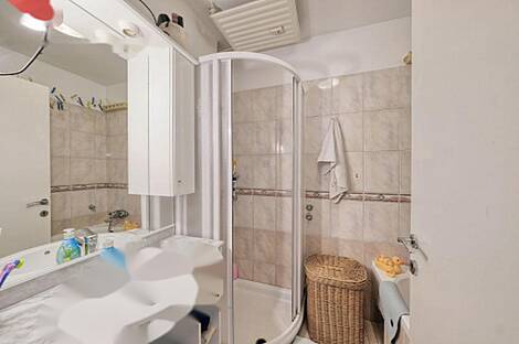 Квартира с четырьмя комнатами в центре: 9