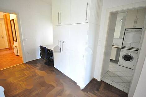 Дом с четырьмя комнатами в центральной части города.: 9